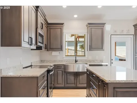 272 E I Street Vernonia OR 97064