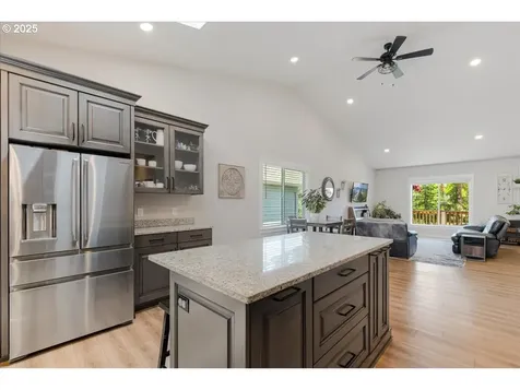 272 E I Street Vernonia OR 97064