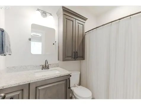 272 E I Street Vernonia OR 97064