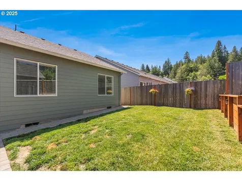 272 E I Street Vernonia OR 97064
