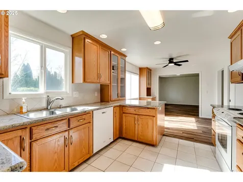 1244 Calvin Street Eugene OR 97401