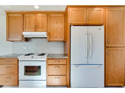 1244 Calvin Street Eugene OR 97401