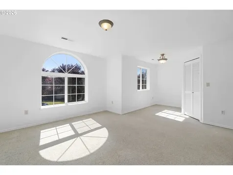 8405 NE 39th Avenue Vancouver WA 98665