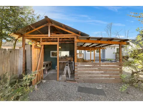 7236 N Fenwick Avenue Portland OR 97217