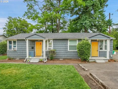 5821 SE Knapp Street Portland OR 97206