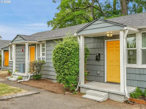 5821 SE Knapp Street Portland OR 97206