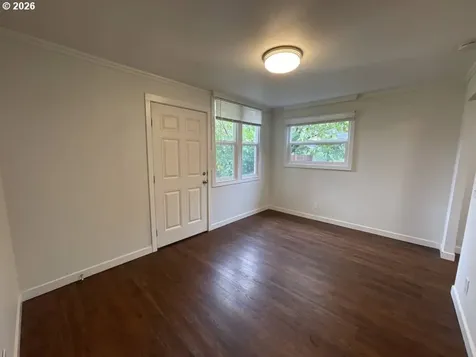 5821 SE Knapp Street Portland OR 97206