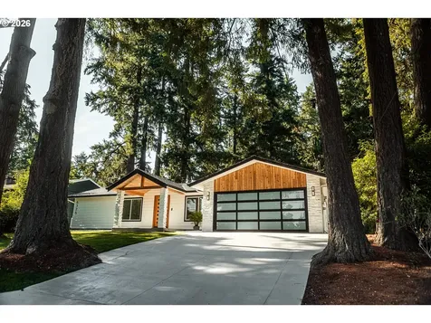 6375 SW Dawn Street Lake Oswego OR 97035