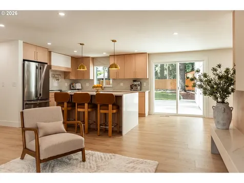 6375 SW Dawn Street Lake Oswego OR 97035