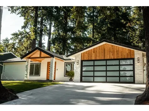 6375 SW Dawn Street Lake Oswego OR 97035