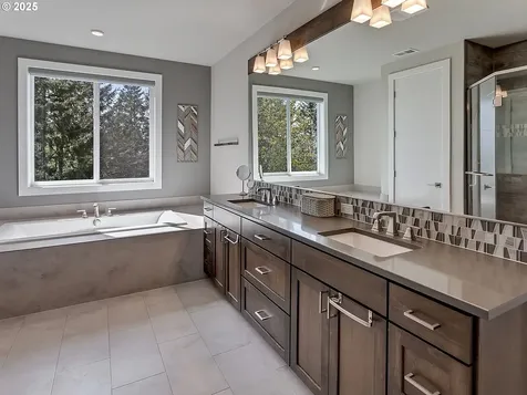 14032 SE Mountain Ridge Court Happy Valley OR 97086