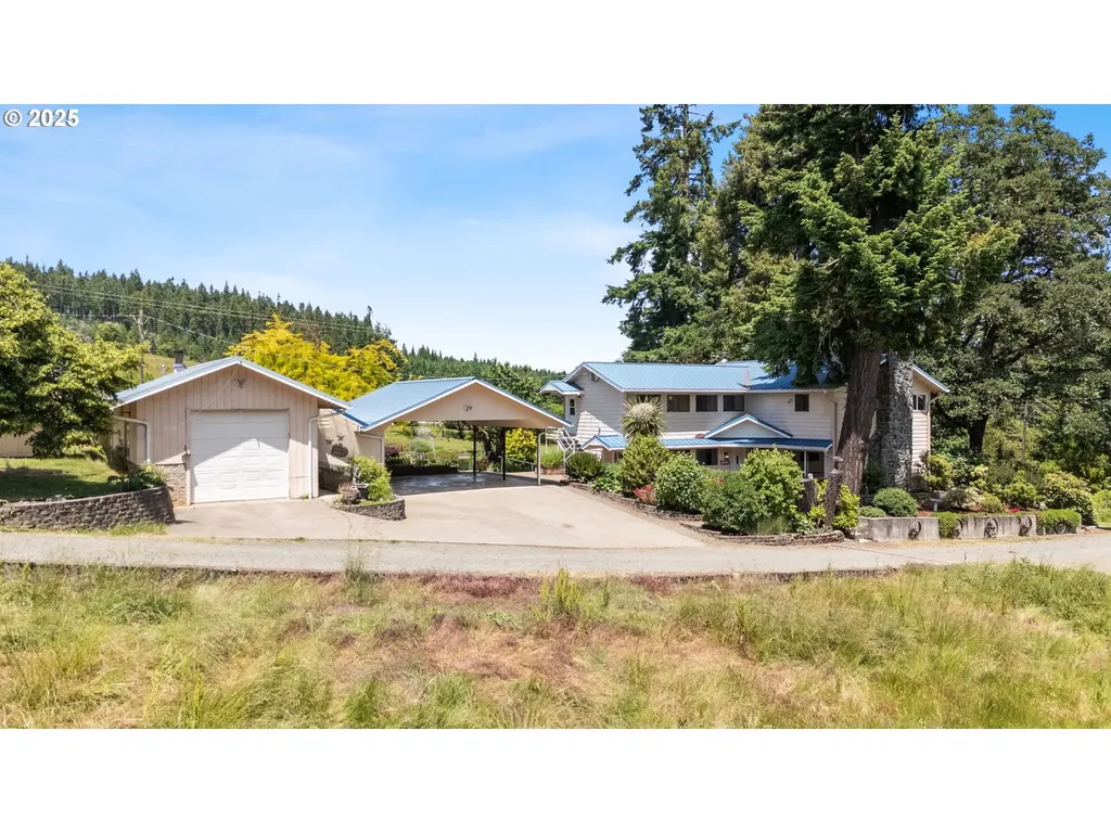 31762 Nichols Lane Cottage Grove OR 97424
