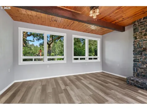 31762 Nichols Lane Cottage Grove OR 97424
