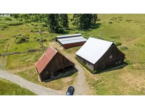 31762 Nichols Lane Cottage Grove OR 97424