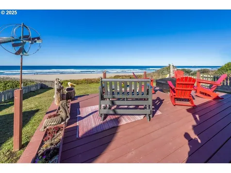 6225 NW Logan Road Lincoln City OR 97367