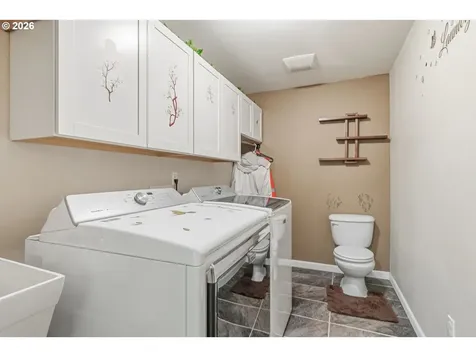 260 Trinity Drive Castle Rock WA 98611