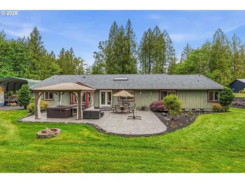260 Trinity Drive Castle Rock WA 98611