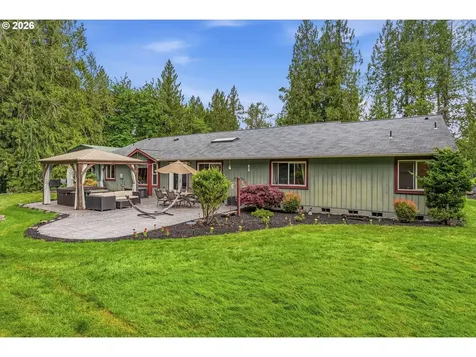 260 Trinity Drive Castle Rock WA 98611