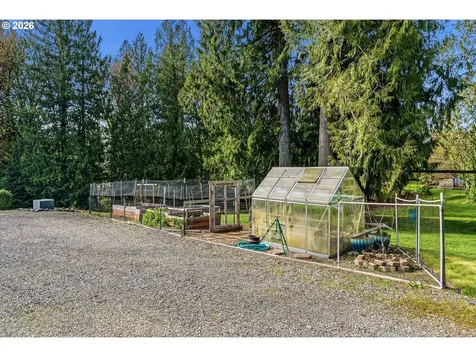 260 Trinity Drive Castle Rock WA 98611