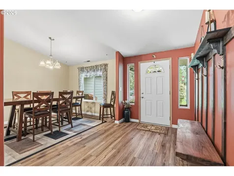 260 Trinity Drive Castle Rock WA 98611