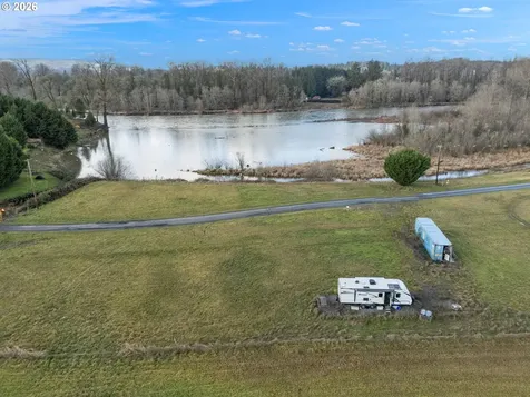 108 Shoreline Drive Toledo WA 98591