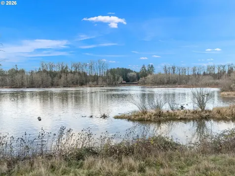 108 Shoreline Drive Toledo WA 98591