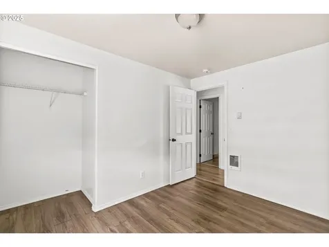 1041 Kees Street Lebanon OR 97355