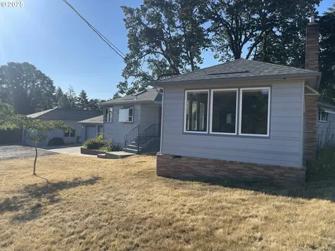 935 SW Hill Drive Willamina OR 97396