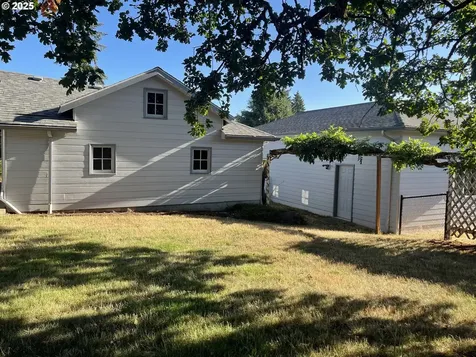 935 SW Hill Drive Willamina OR 97396