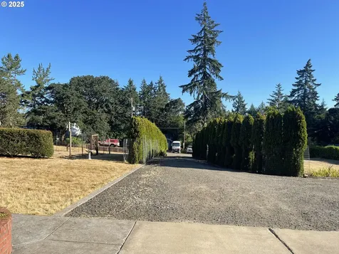 935 SW Hill Drive Willamina OR 97396