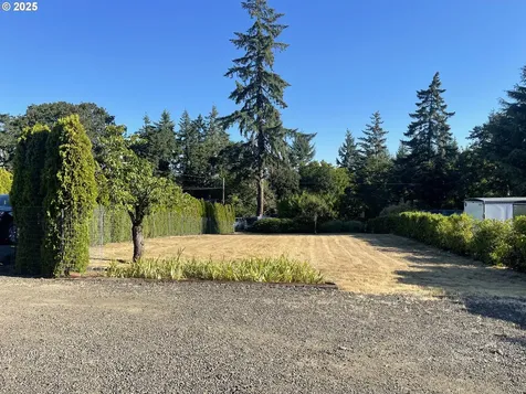 935 SW Hill Drive Willamina OR 97396
