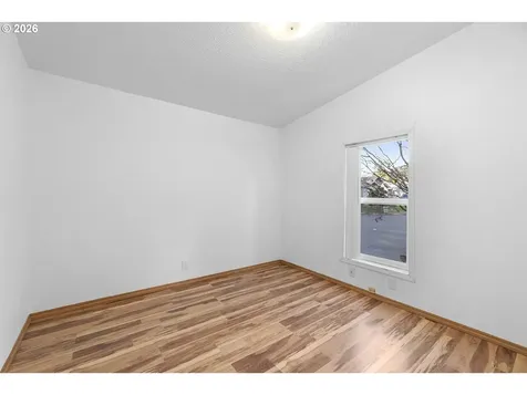 13250 SE Schiller Street Portland OR 97236
