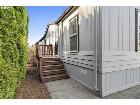 13250 SE Schiller Street Portland OR 97236