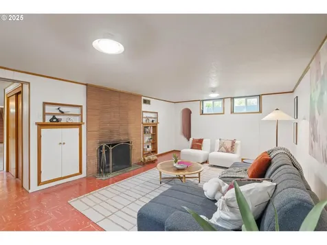 5955 NE 32nd Avenue Portland OR 97211