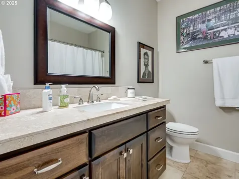 7016 NW 23rd Court Vancouver WA 98665