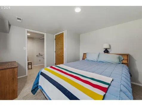 804 NW Sluman Road Vancouver WA 98665