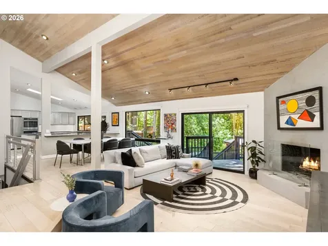 5833 SW Lane Court Portland OR 97221