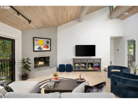 5833 SW Lane Court Portland OR 97221