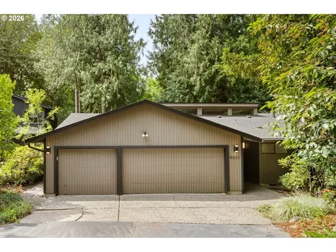 5833 SW Lane Court Portland OR 97221