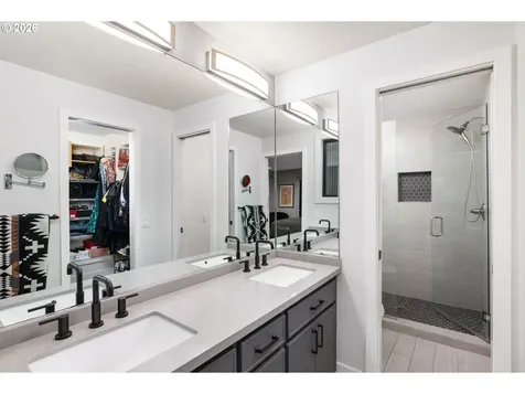 5833 SW Lane Court Portland OR 97221