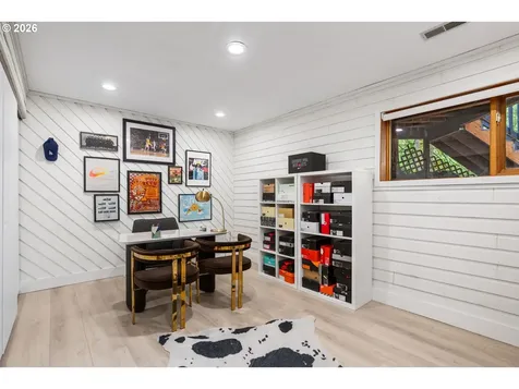 5833 SW Lane Court Portland OR 97221