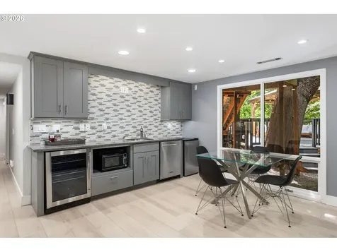 5833 SW Lane Court Portland OR 97221