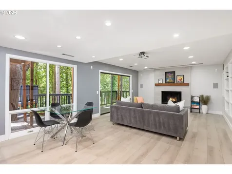 5833 SW Lane Court Portland OR 97221