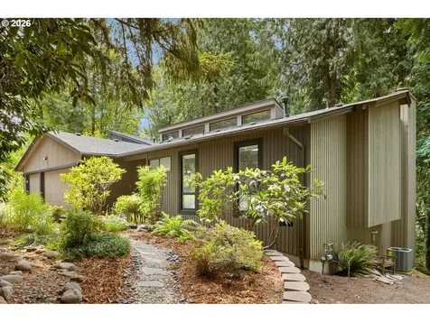 5833 SW Lane Court Portland OR 97221