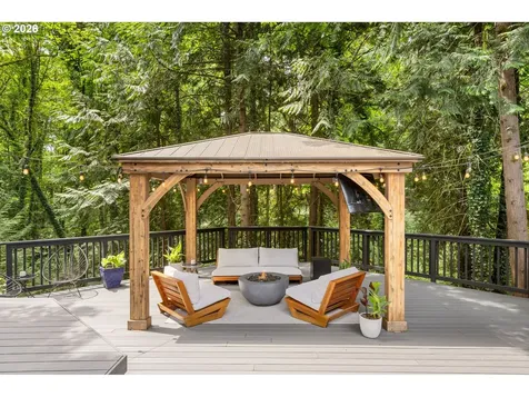 5833 SW Lane Court Portland OR 97221