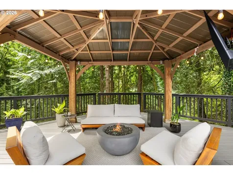 5833 SW Lane Court Portland OR 97221