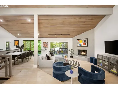5833 SW Lane Court Portland OR 97221