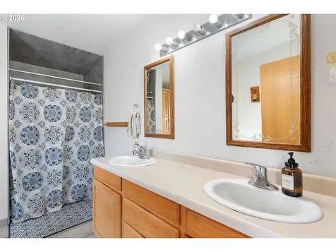351 Woodland Road Goldendale WA 98620