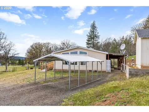 351 Woodland Road Goldendale WA 98620