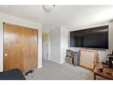 34161 El Manor Avenue Eugene OR 97405